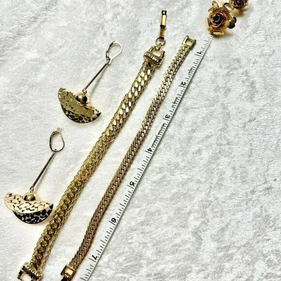 Mother of pearl MOP shell statement necklace, brooches, bracelet , earrings - Picture 5 of 16